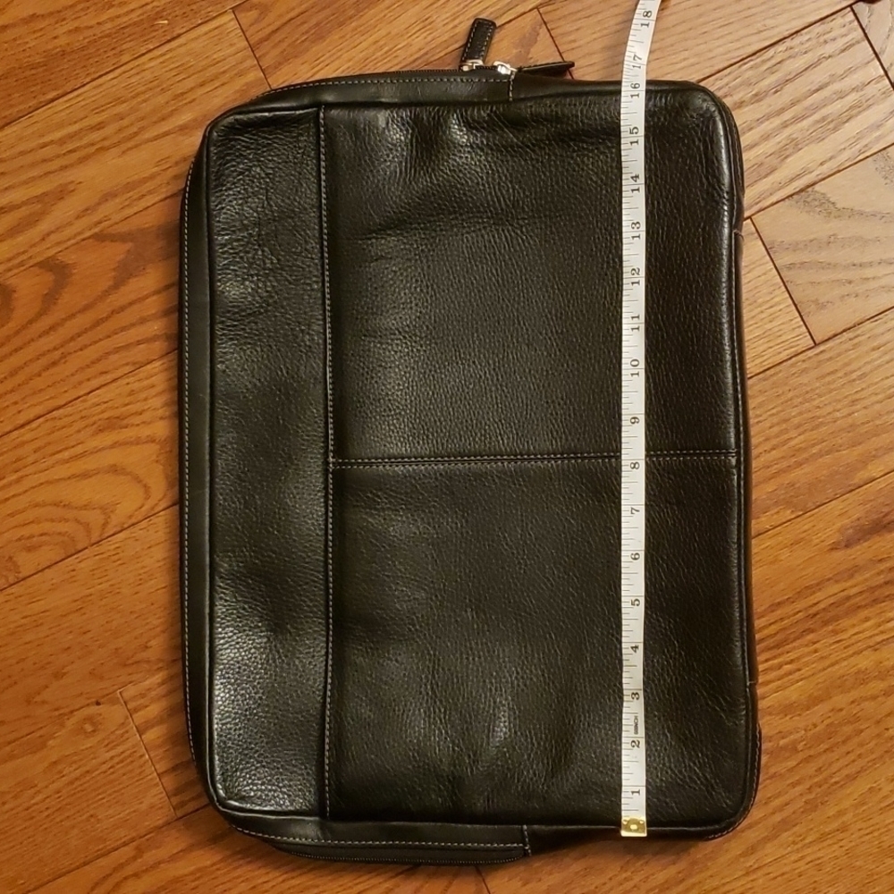 Cole Haan Computer Case / Attaché - Picture 10 of 12
